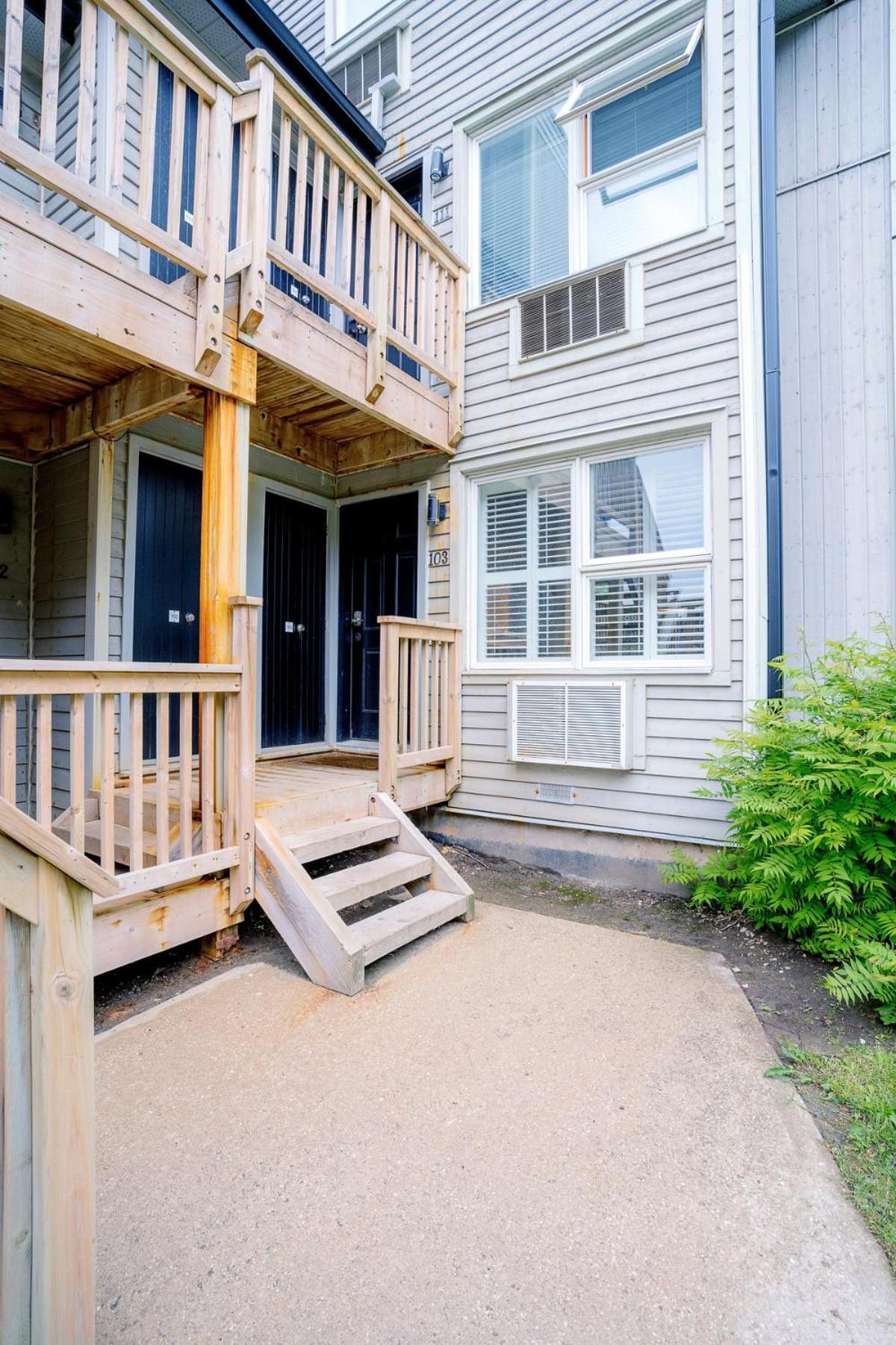 Gorgeous Studio Condo In Blue Mountains Sleeps 4 Luaran gambar