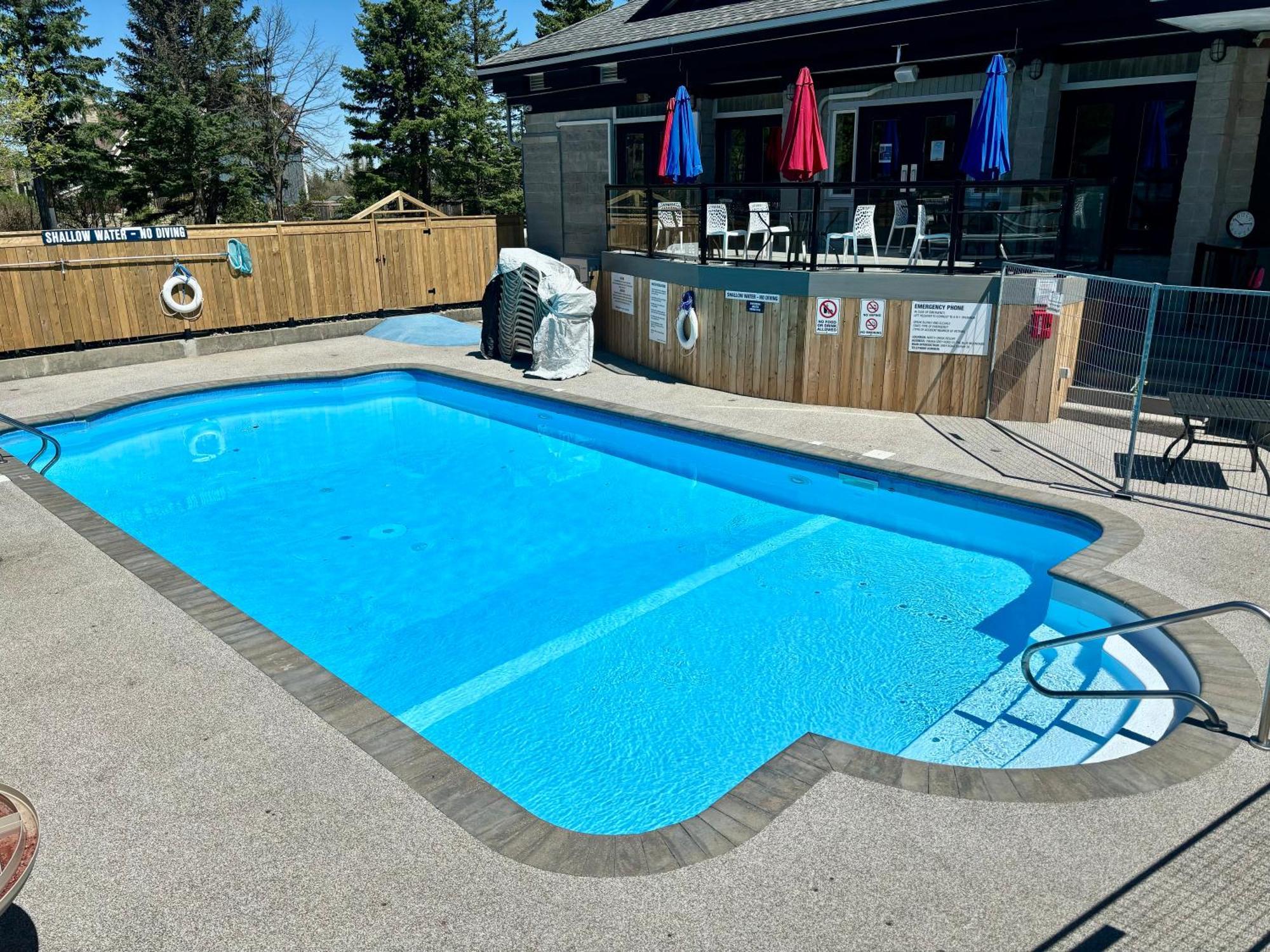 Gorgeous Studio Condo In Blue Mountains Sleeps 4 Luaran gambar